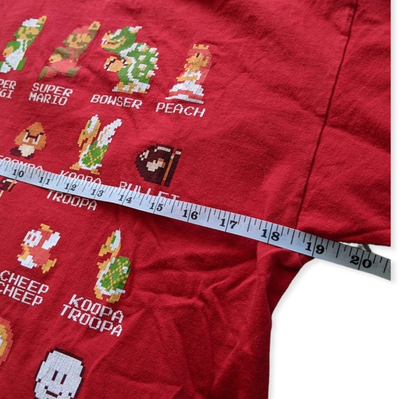 Nintendo Mario and friends characters t-shirt red size medium - Picture 3 of 6